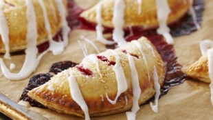 Frosted Raspberry Hand Pies