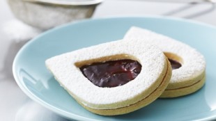 Almond Linzer Cookies